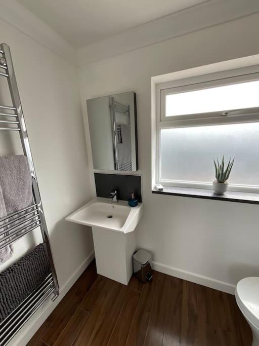 Self Contained Guest Flat Apartment Wick  Exterior foto